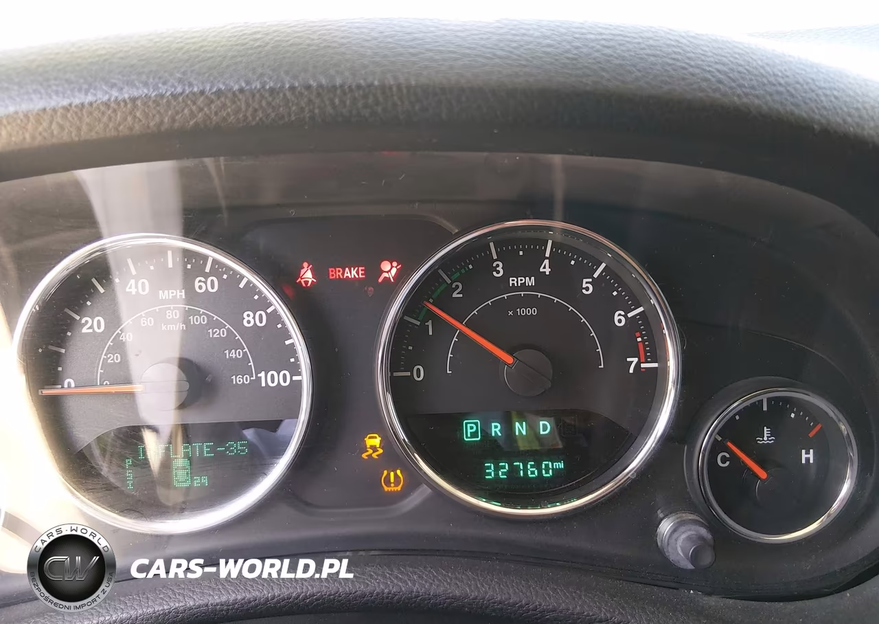 2016 Jeep Wrangler Unlimited Sport VIN:1C4BJWDG0GL194196 - 7