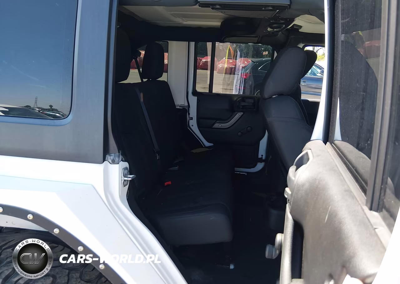 2016 Jeep Wrangler Unlimited Sport VIN:1C4BJWDG0GL194196 - 8