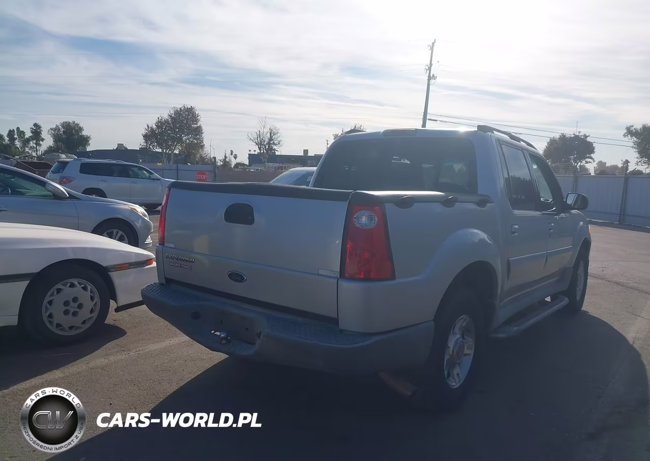 2002 Ford Explorer Sport Trac VIN:1FMZU67E22UB30532 - 4
