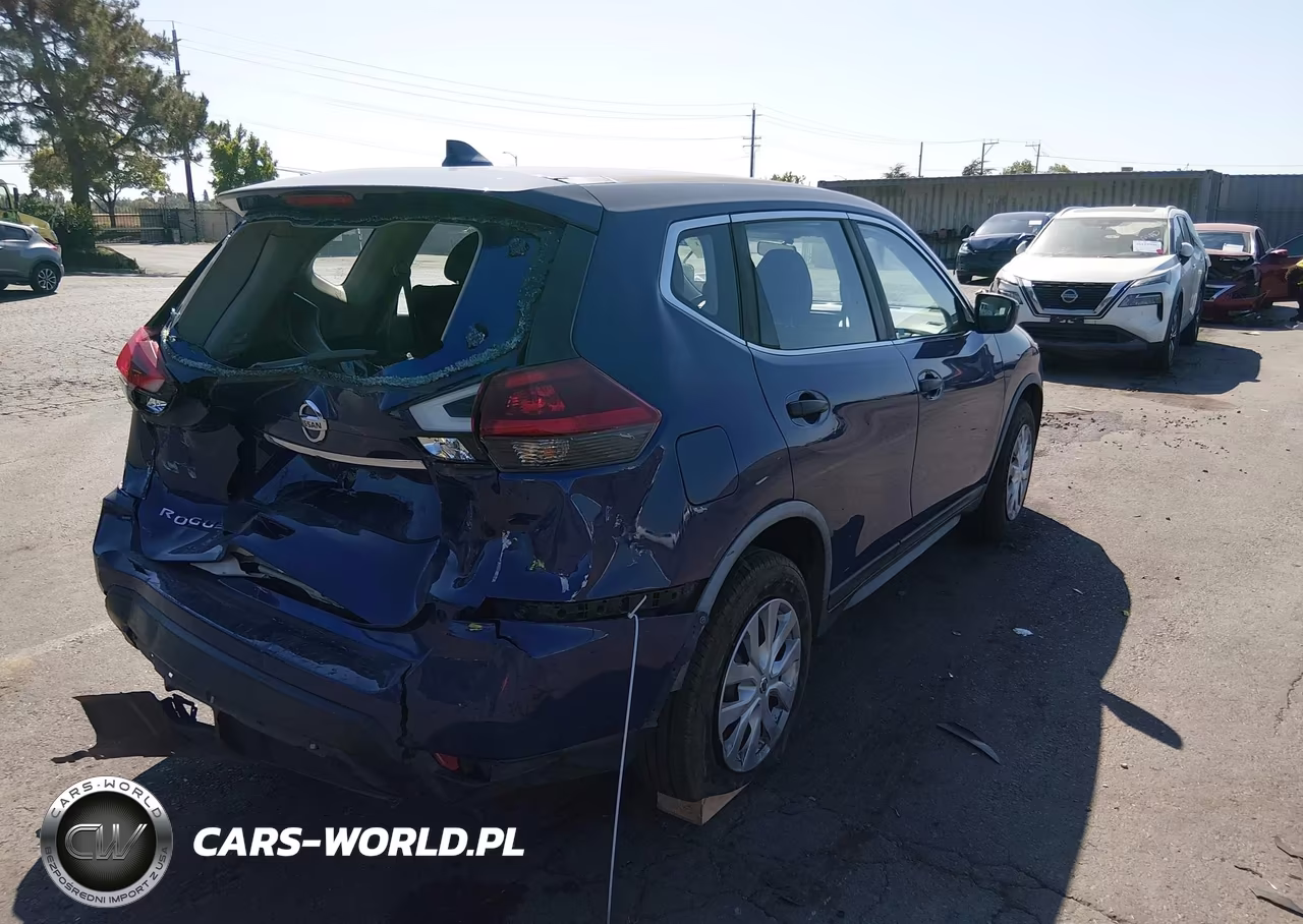 2018 Nissan Rogue S VIN:JN8AT2MT5JW465677 - 4