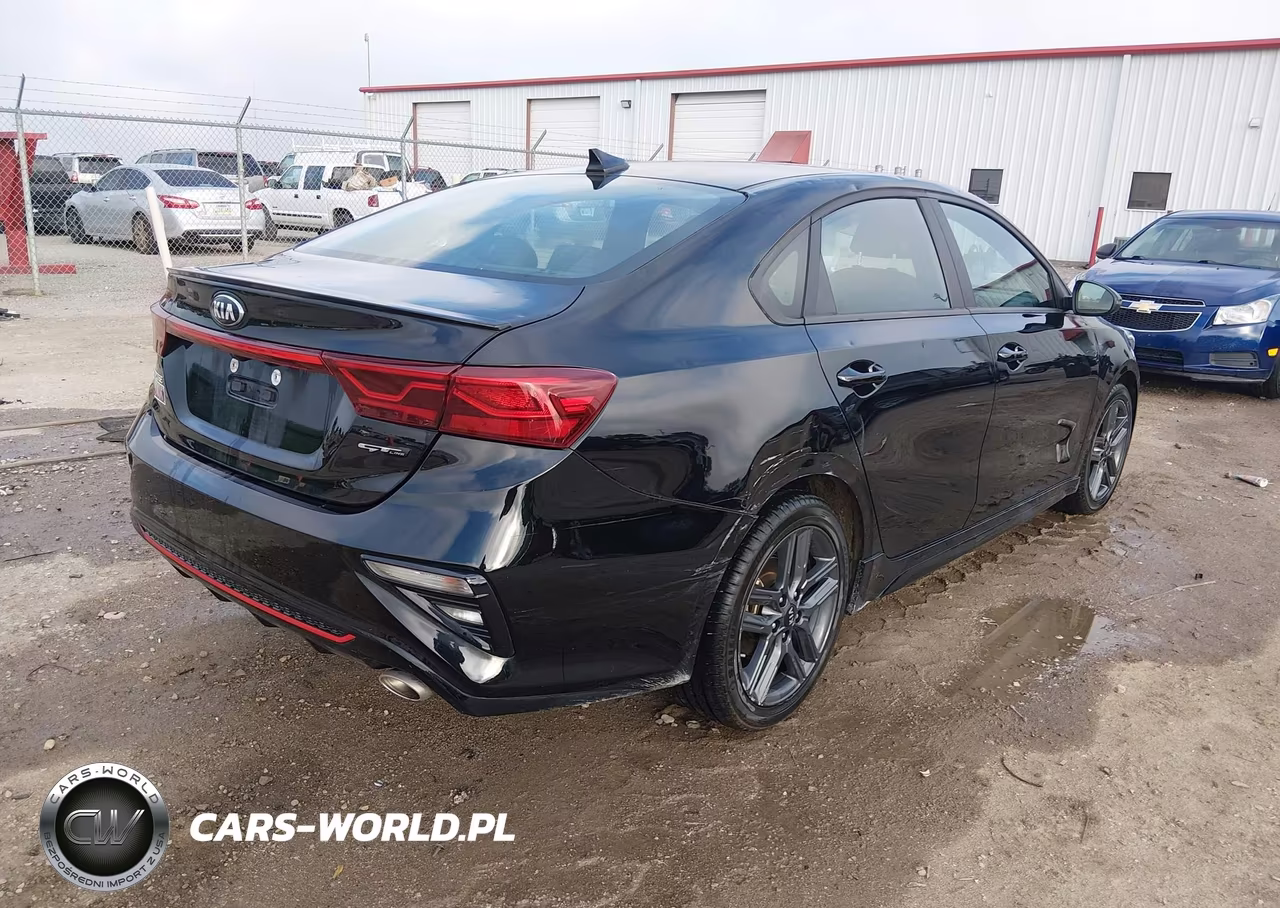 2021 Kia Forte Gt-Line VIN:3KPF34AD7ME284668 - 4