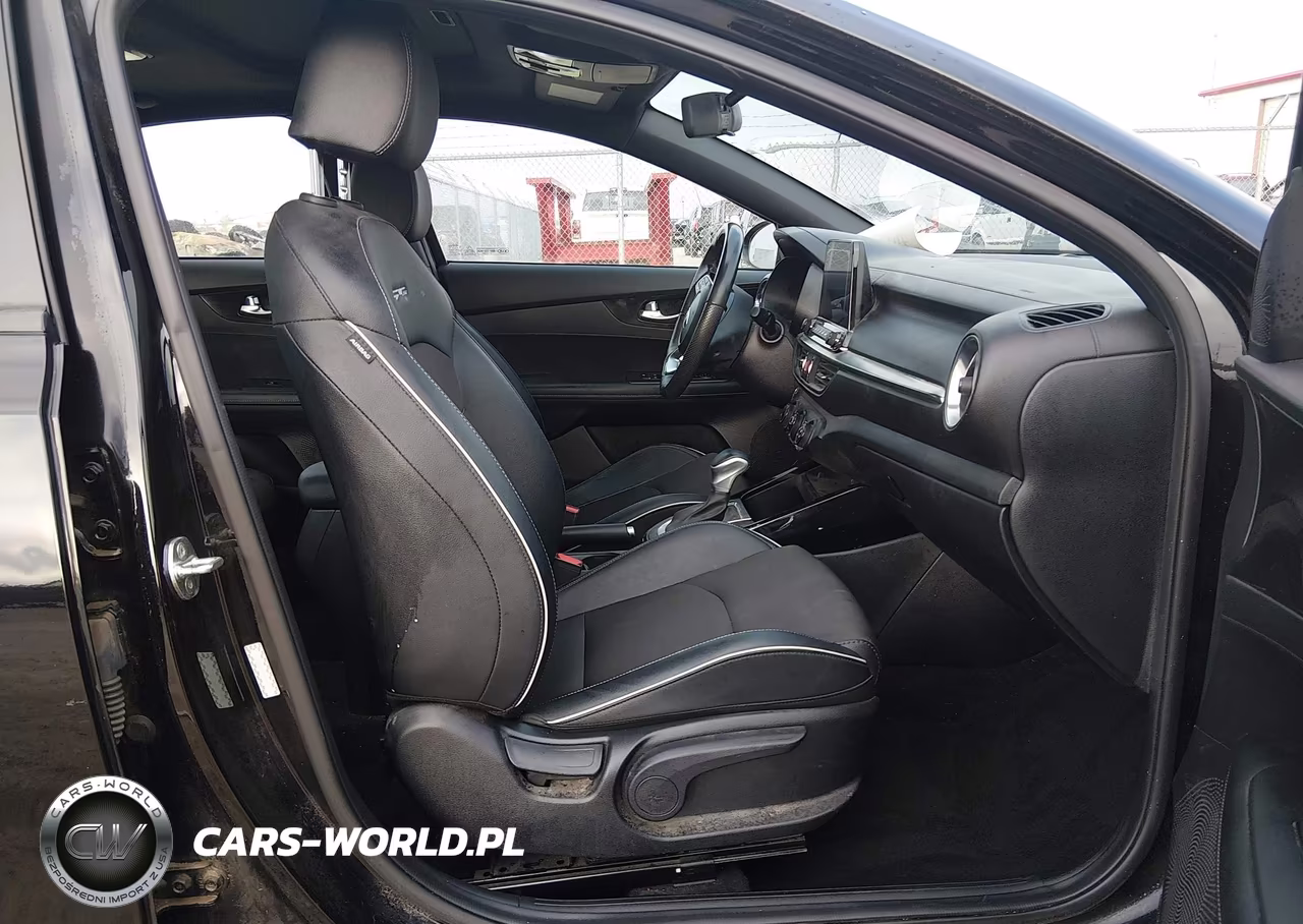 2021 Kia Forte Gt-Line VIN:3KPF34AD7ME284668 - 5