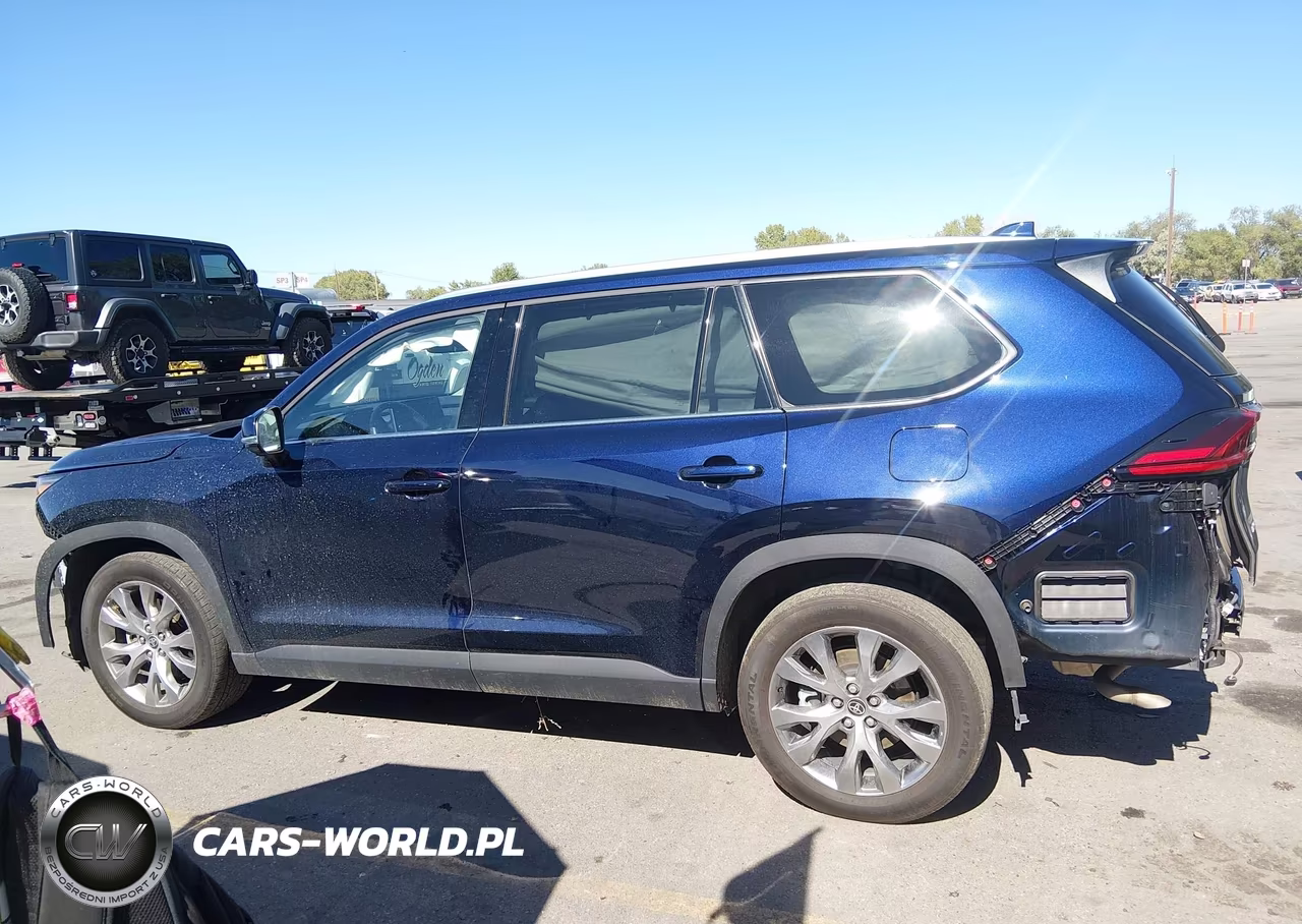 2025 Toyota Grand Highlander Limited VIN:5TDAAAB56SS079917 - 15