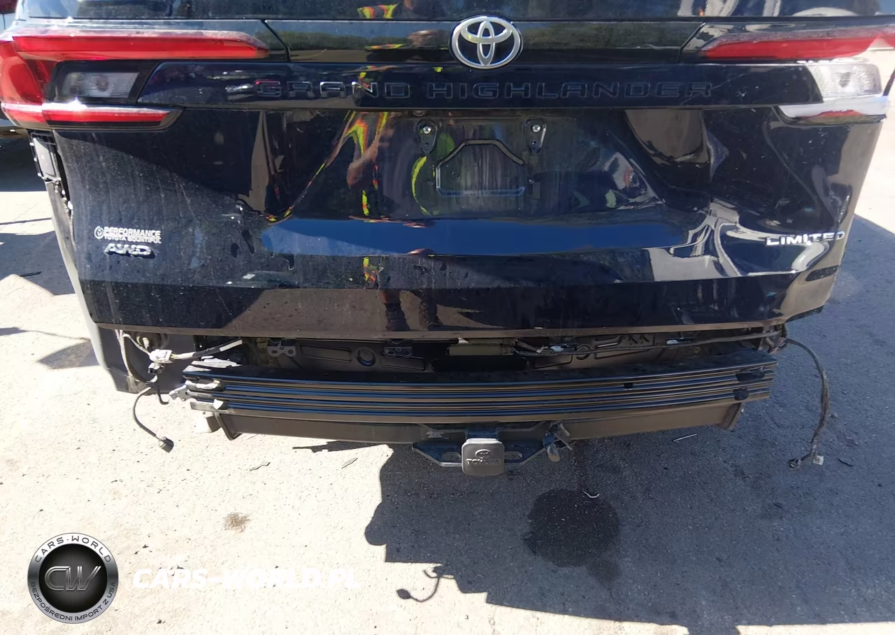 2025 Toyota Grand Highlander Limited VIN:5TDAAAB56SS079917 - 20