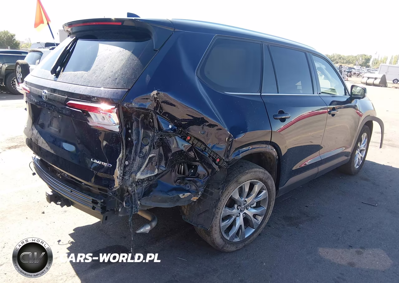 2025 Toyota Grand Highlander Limited VIN:5TDAAAB56SS079917 - 4