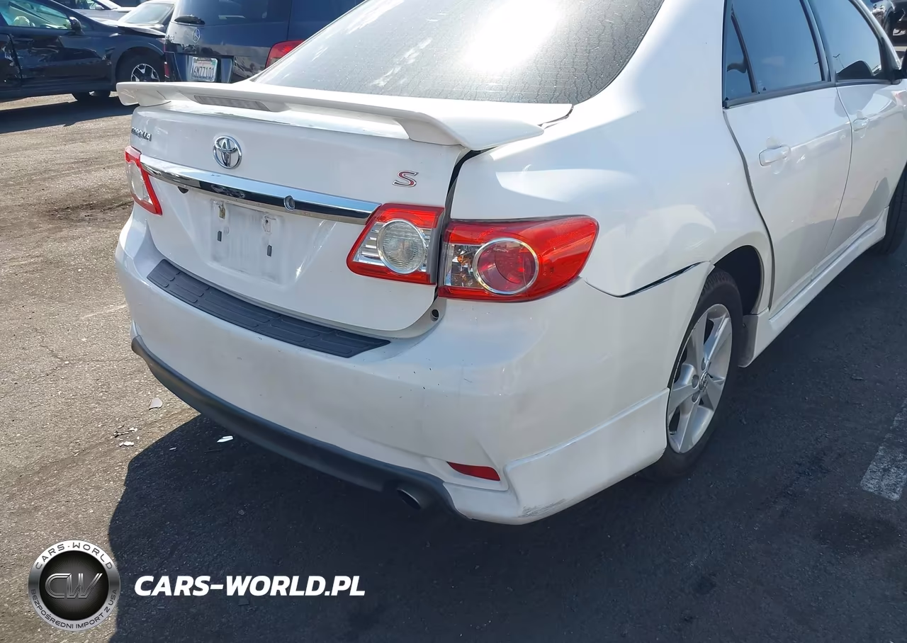 2011 Toyota Corolla S VIN:2T1BU4EE3BC677013 - 6