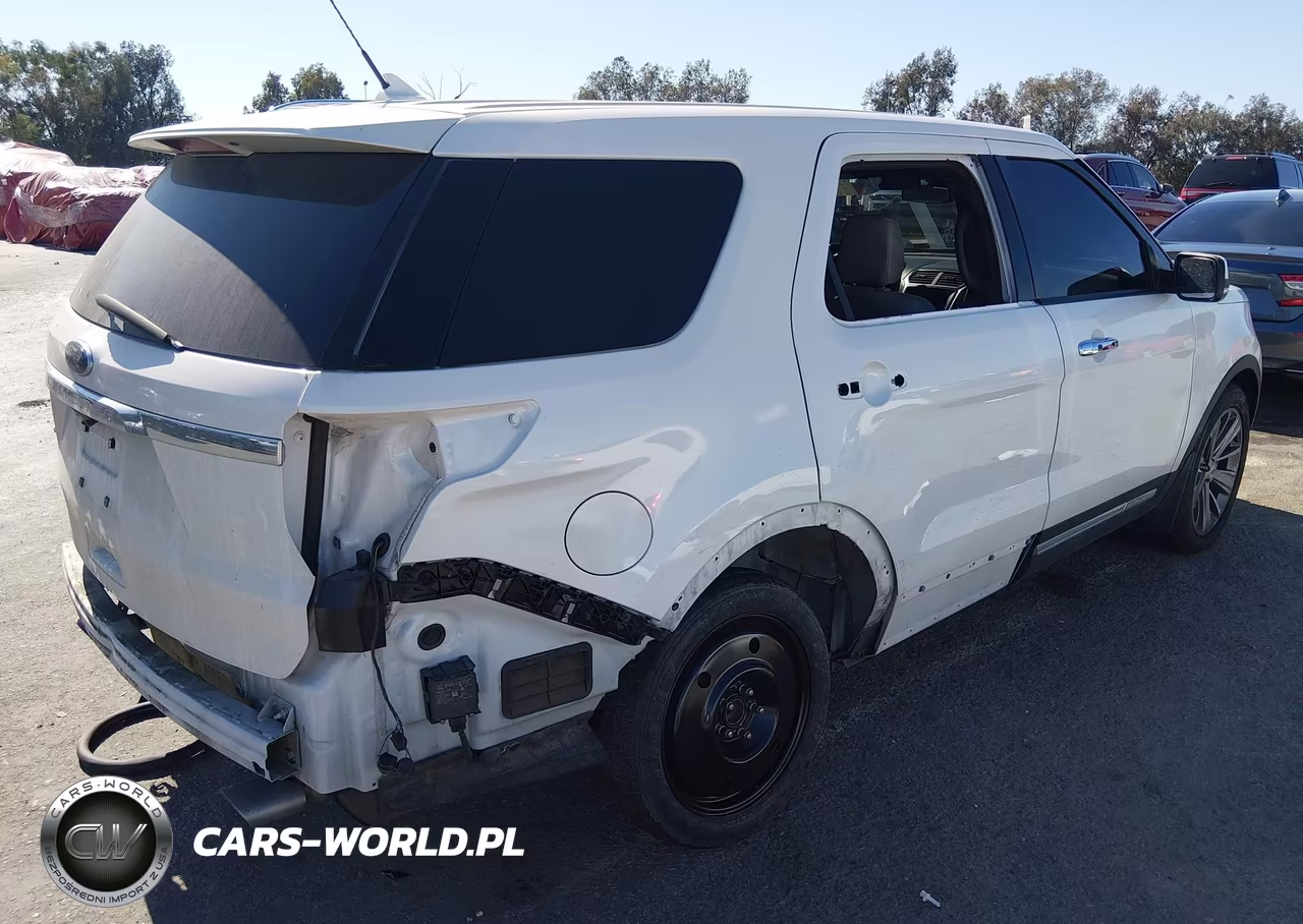 2018 Ford Explorer Limited VIN:1FM5K7F84JGB09832 - 4