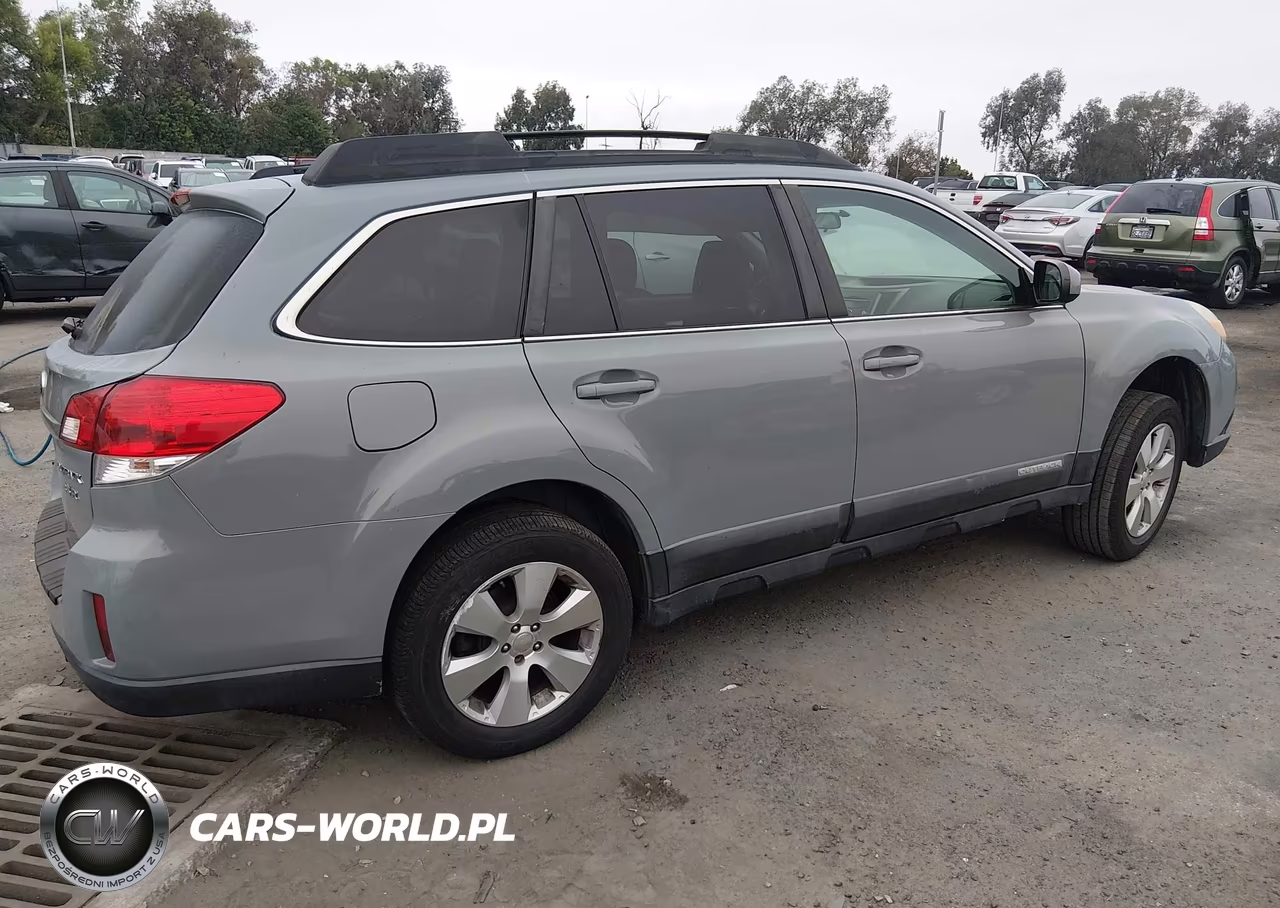 2010 Subaru Outback VIN:4S4BRDJC6A2317782 - 4