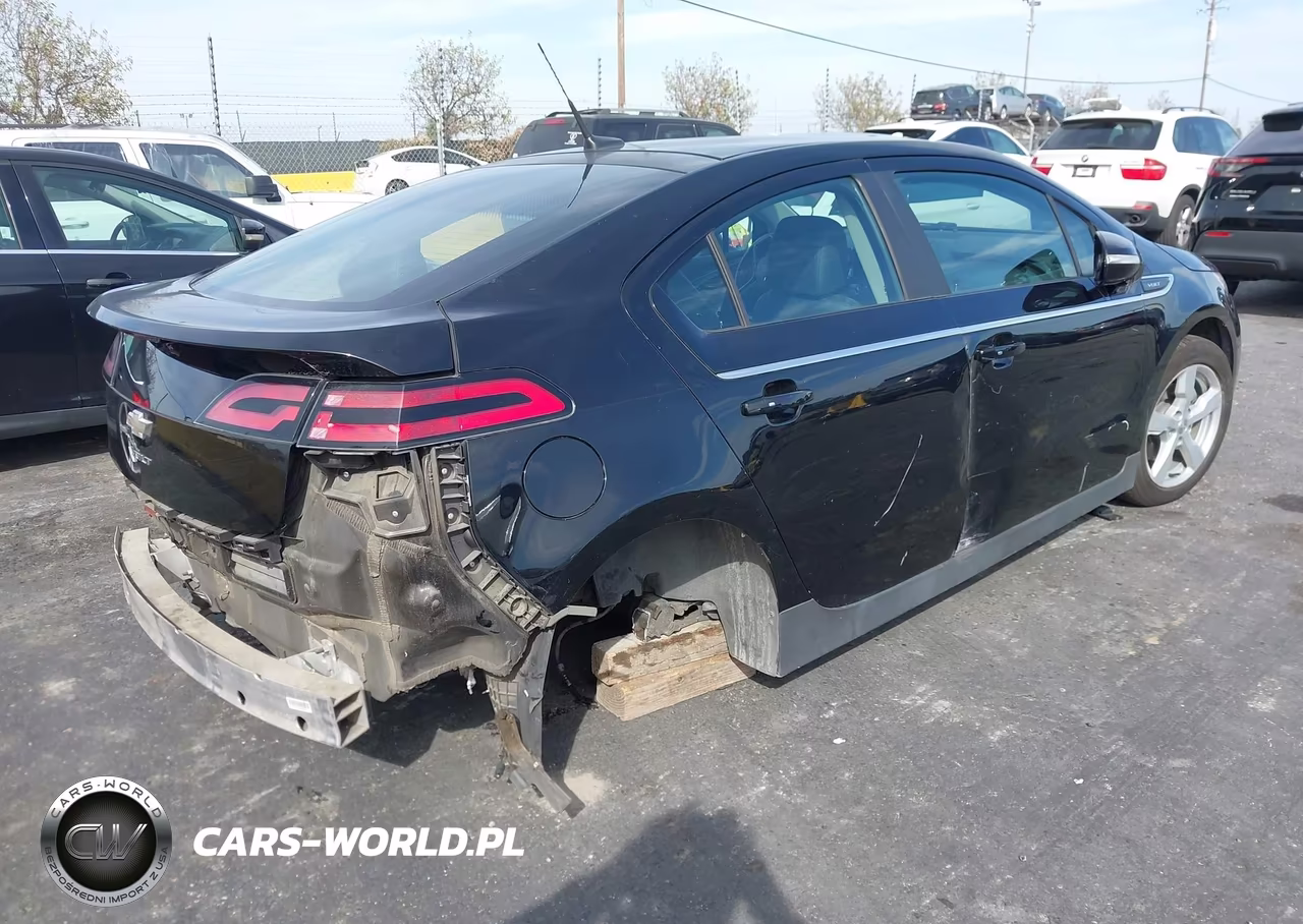 2014 Chevrolet Volt VIN:1G1RH6E45EU166649 - 4