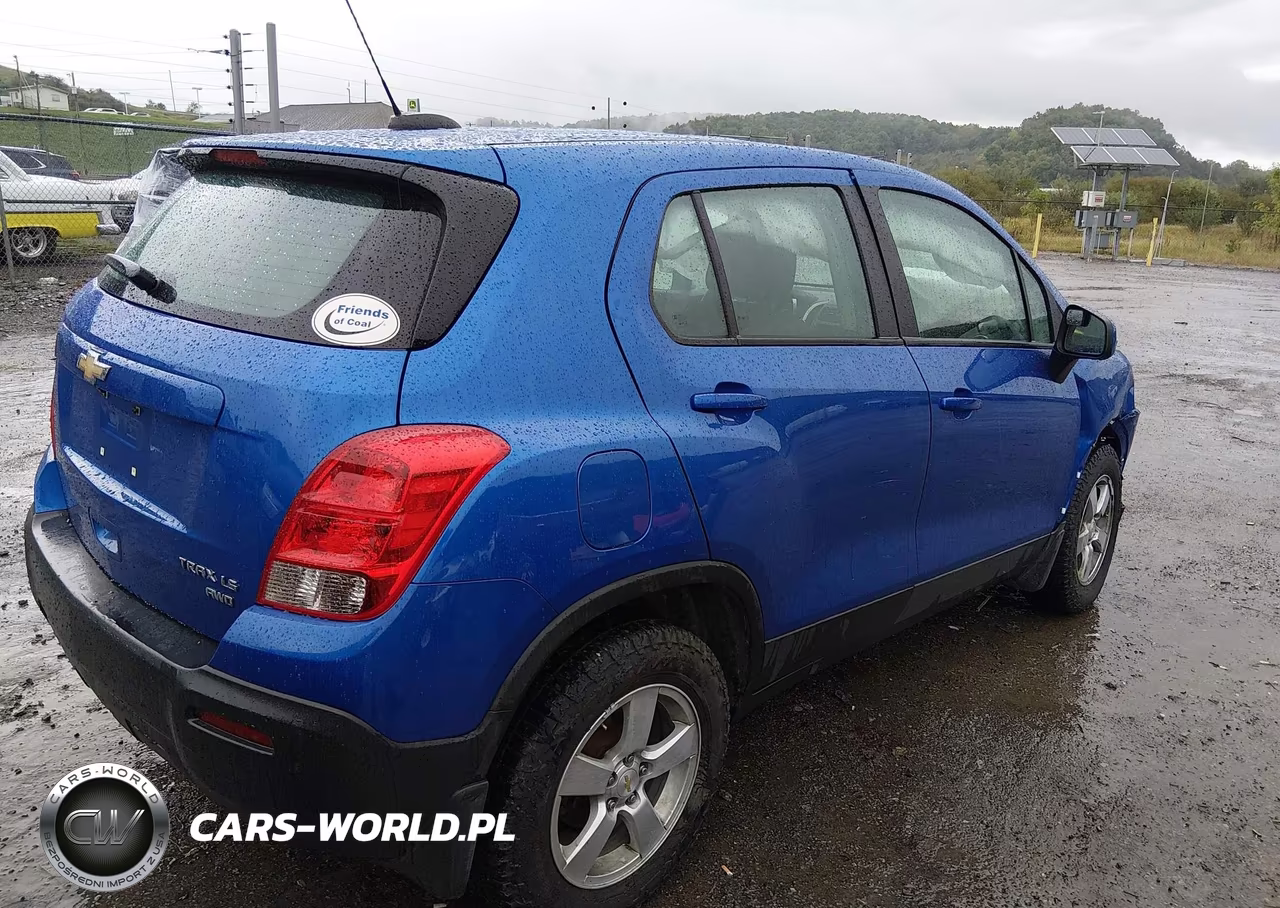 2015 Chevrolet Trax 1Ls VIN:KL7CJPSB4FB069155 - 4