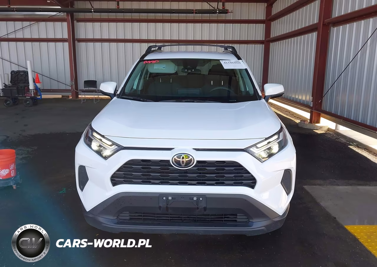 2024 Toyota Rav4 Xle VIN:2T3W1RFV2RC281601 - 13