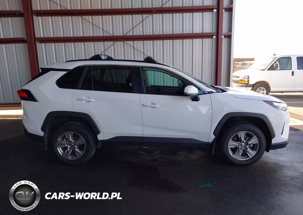2024 Toyota Rav4 Xle VIN:2T3W1RFV2RC281601 - 14