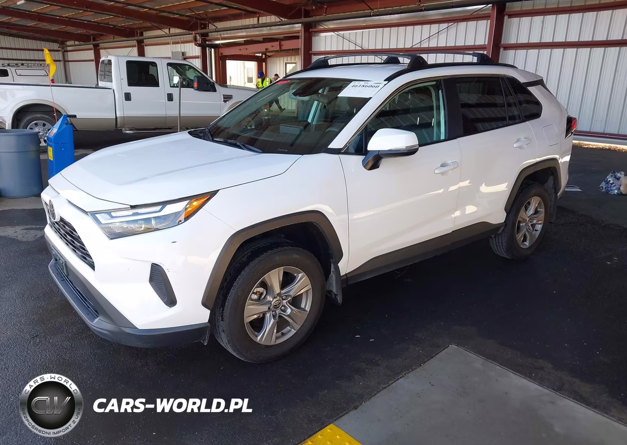 2024 Toyota Rav4 Xle VIN:2T3W1RFV2RC281601 - 2