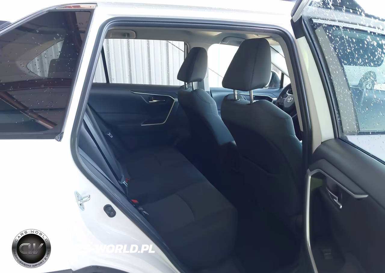 2024 Toyota Rav4 Xle VIN:2T3W1RFV2RC281601 - 8