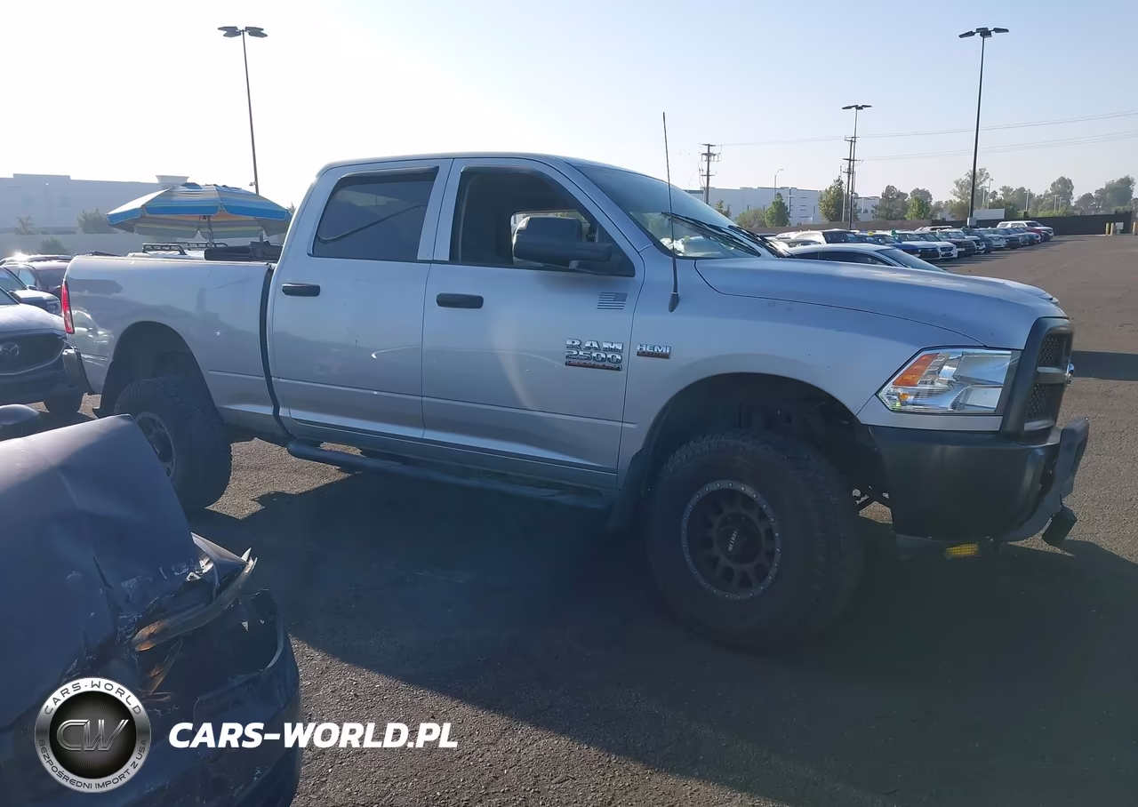 2018 Ram 2500 Tradesman 4X4 6'4 Box VIN:3C6UR5CJ9JG141131 - 14