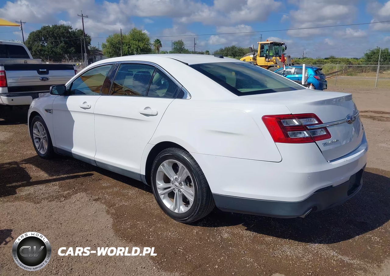 2015 Ford Taurus Sel VIN:1FAHP2E80FG112537 - 3