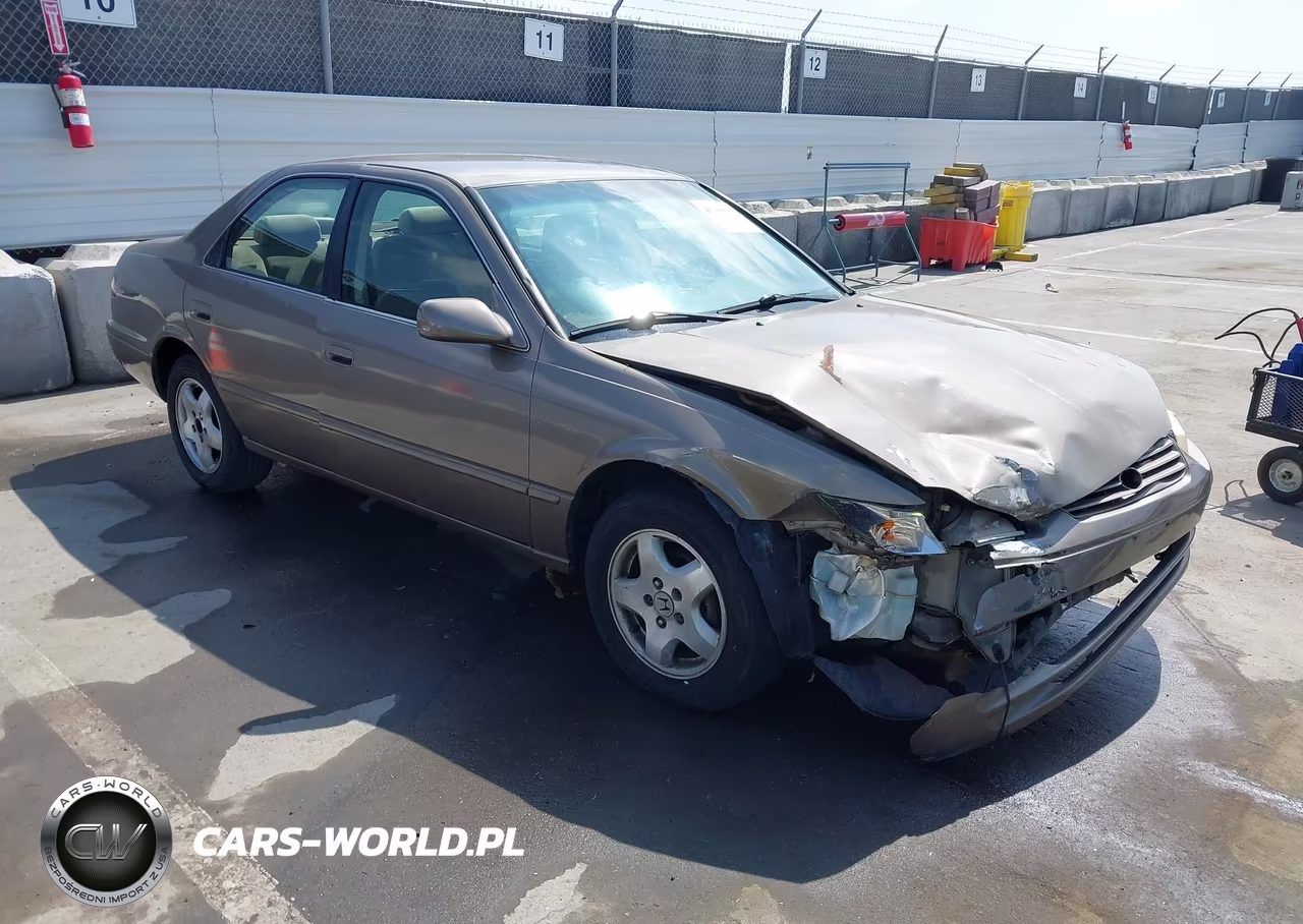 1999 Toyota Camry Le