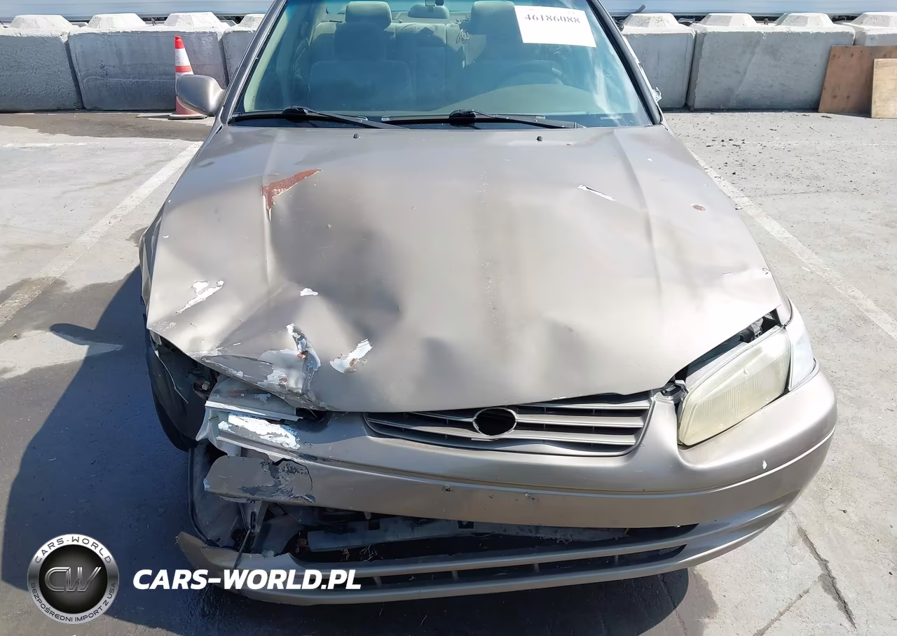 1999 Toyota Camry Le VIN:JT2BG22KXX0296839 - 6