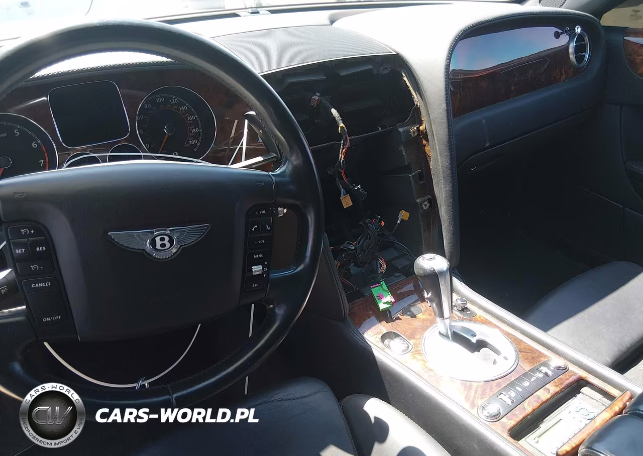 2006 Bentley Continental Flying Spur VIN:SCBBR53W66C031999 - 6