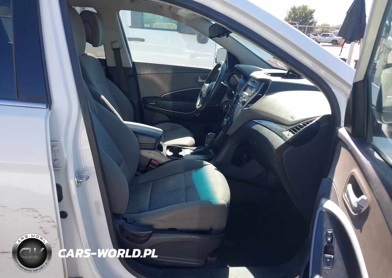 2014 Hyundai Santa Fe Sport 2.4L VIN:5XYZTDLB7EG158811 - 5