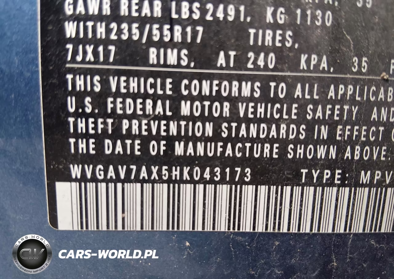 2017 Volkswagen Tiguan 2.0T-2.0T S VIN:WVGAV7AX5HK043173 - 9