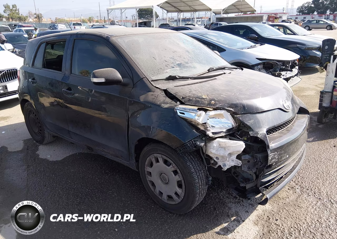 2013 Scion Xd