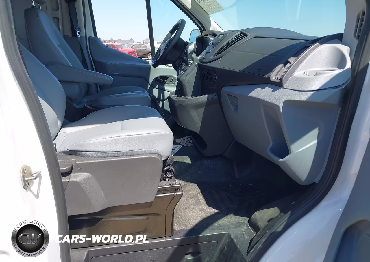 2015 Ford Transit-150 VIN:1FTNE1ZM6FKA79125 - 5