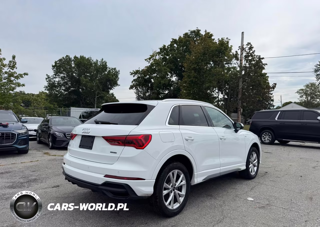 2023 Audi Q3 Premium S Line 45 VIN:WA1DECF31P1080946 - 4
