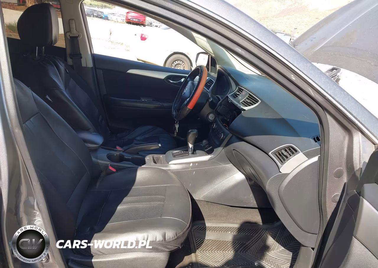 2017 Nissan Sentra S VIN:3N1AB7AP0HY299142 - 5