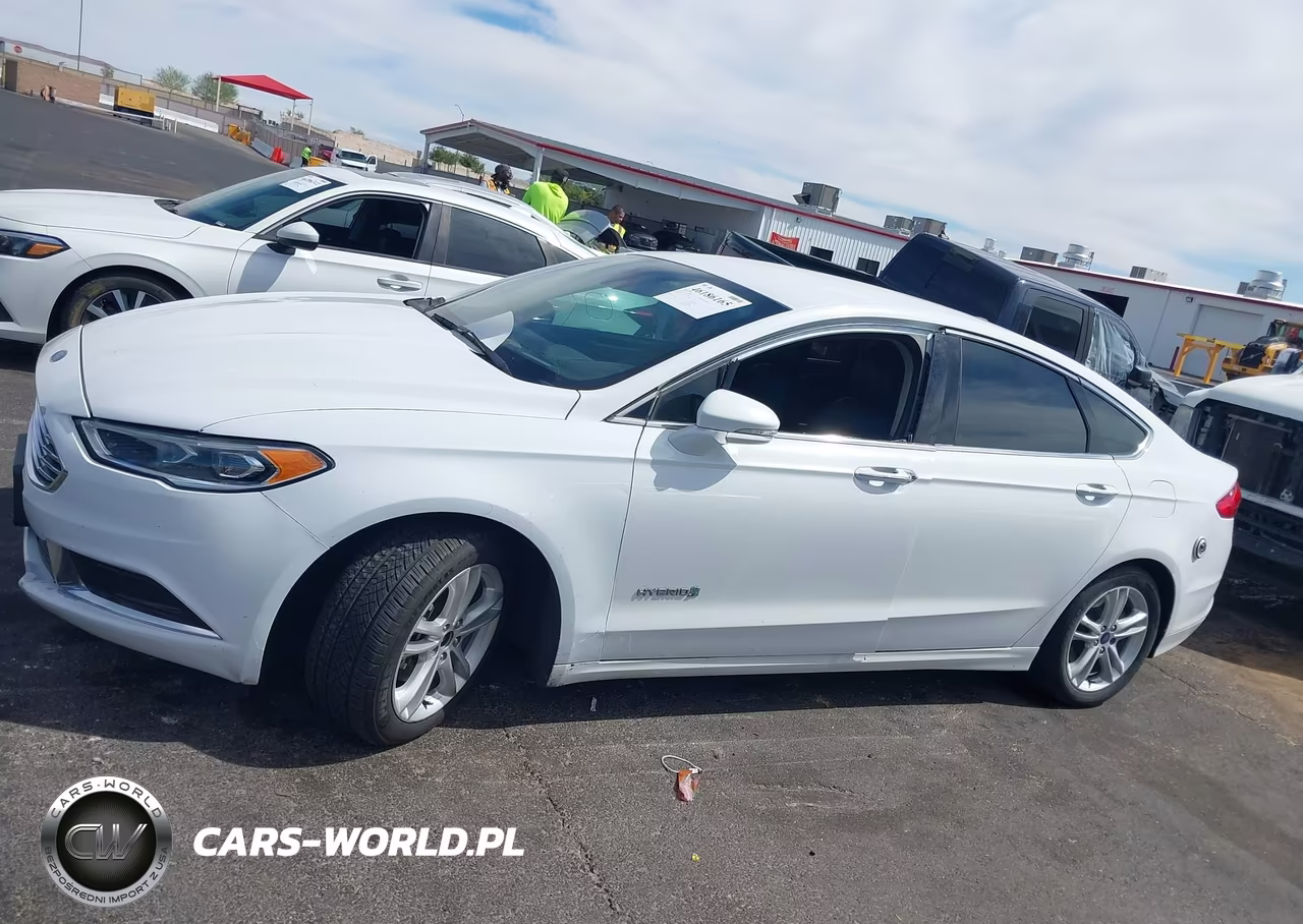 2018 Ford Fusion Hybrid Se VIN:3FA6P0LU7JR118669 - 13
