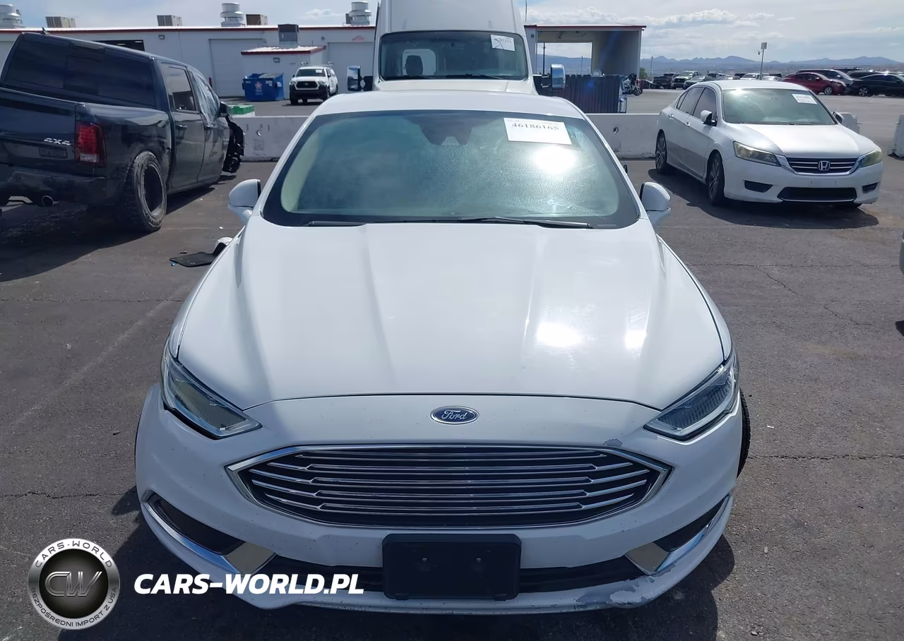 2018 Ford Fusion Hybrid Se VIN:3FA6P0LU7JR118669 - 16