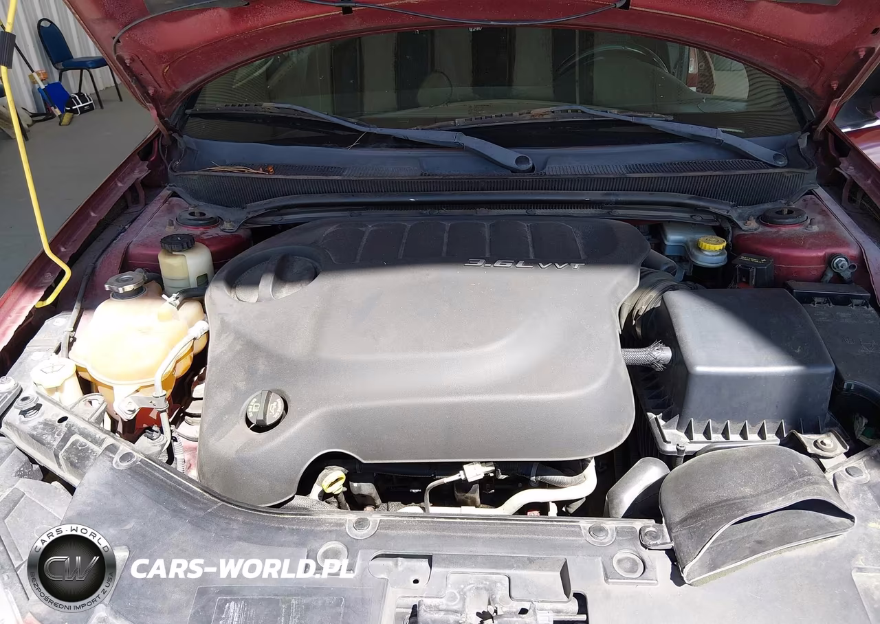 2014 Chrysler 200 Touring VIN:1C3CCBBGXEN186784 - 10