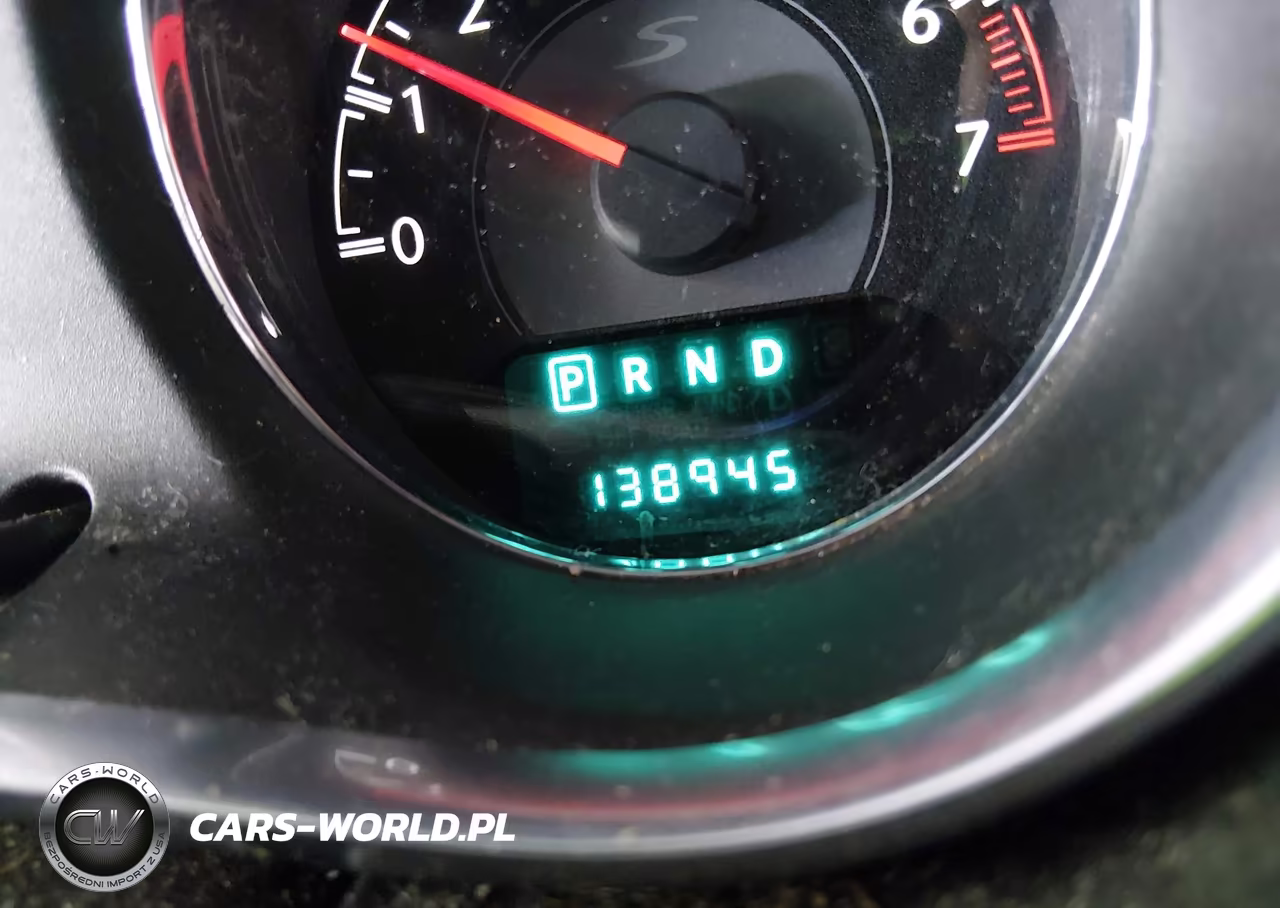 2014 Chrysler 200 Touring VIN:1C3CCBBGXEN186784 - 15