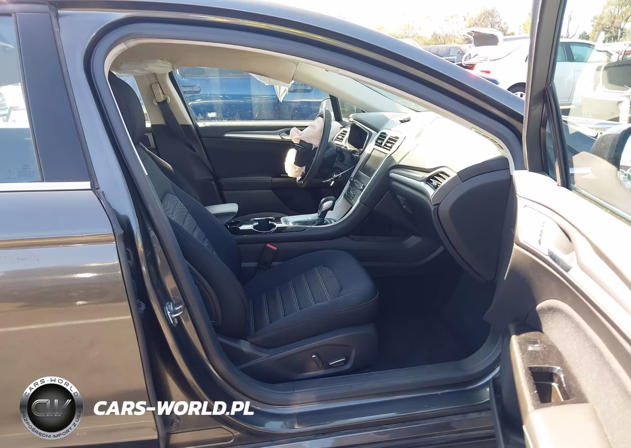2016 Ford Fusion Se VIN:1FA6P0H73G5115587 - 5