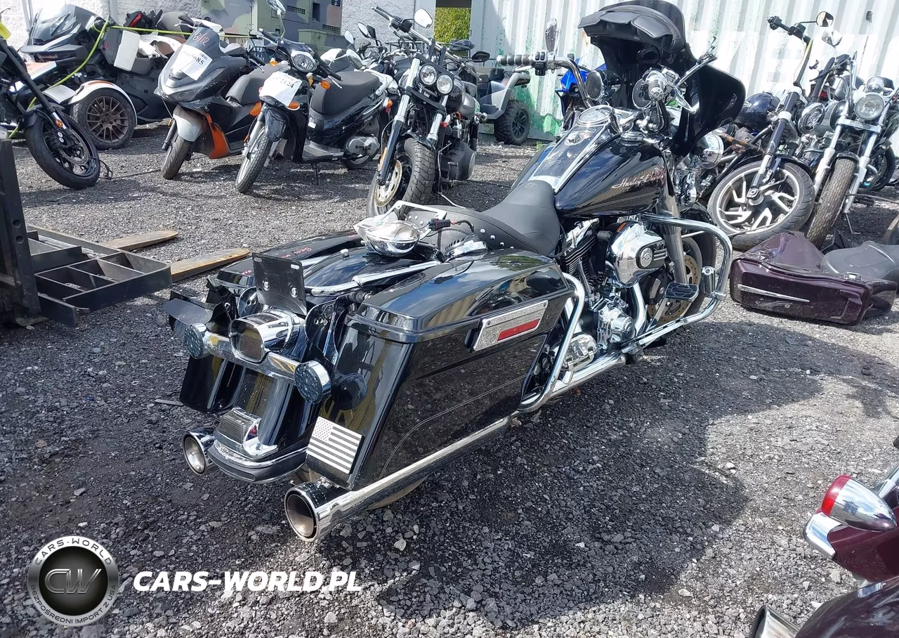 2008 Harley-Davidson Flhr VIN:1HD1FB4148Y638815 - 4