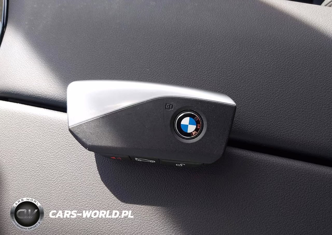 2027 BMW 530I VIN:WBA53FJ03VCY36807 - 11