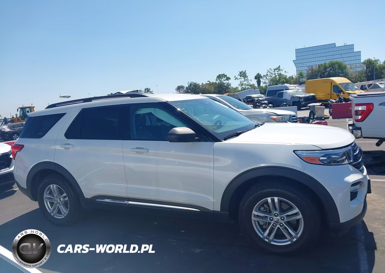 2021 Ford Explorer Xlt VIN:1FMSK7DH9MGA95839 - 13