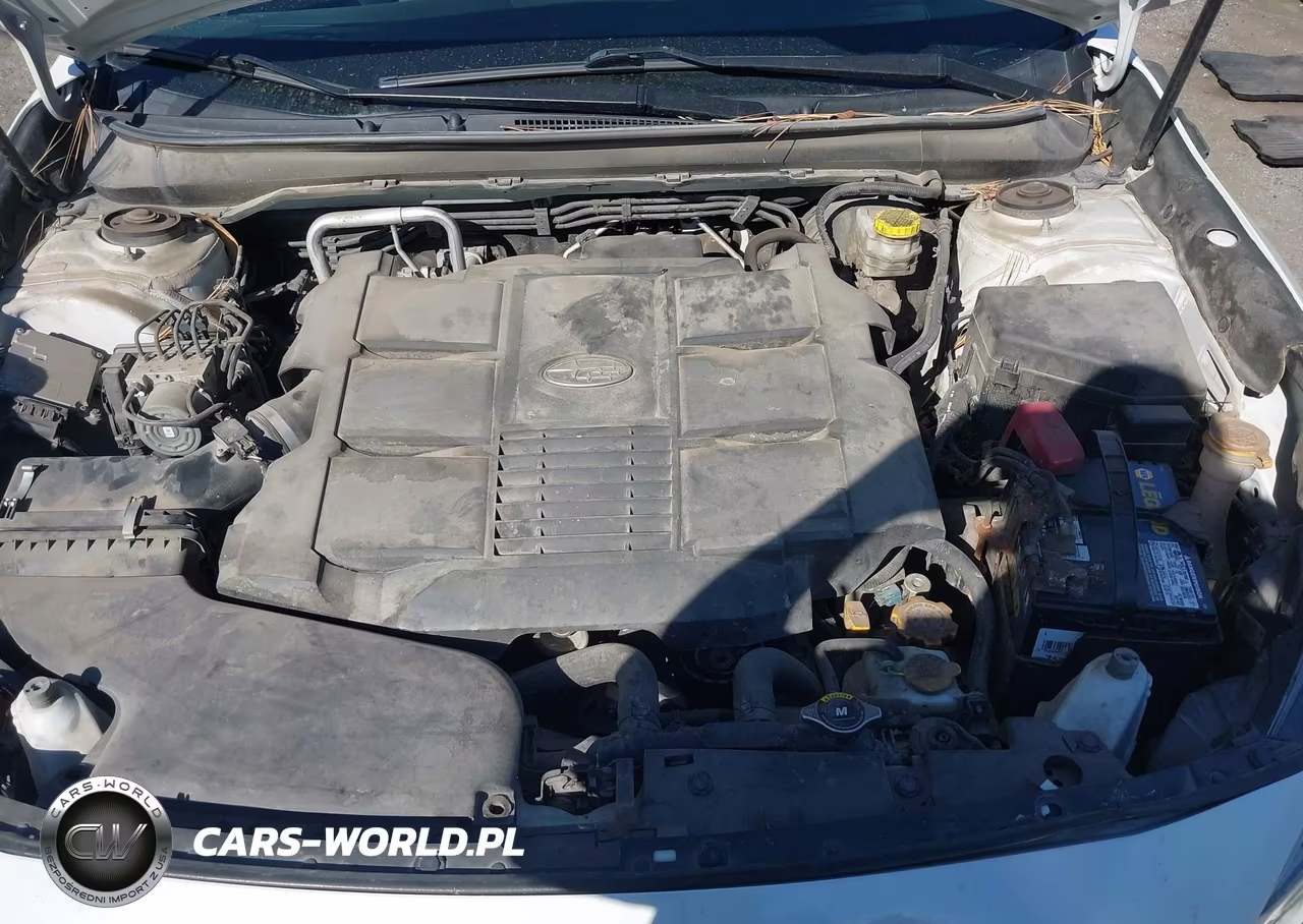 2019 Subaru Outback 3.6R Limited VIN:4S4BSENC5K3389993 - 10