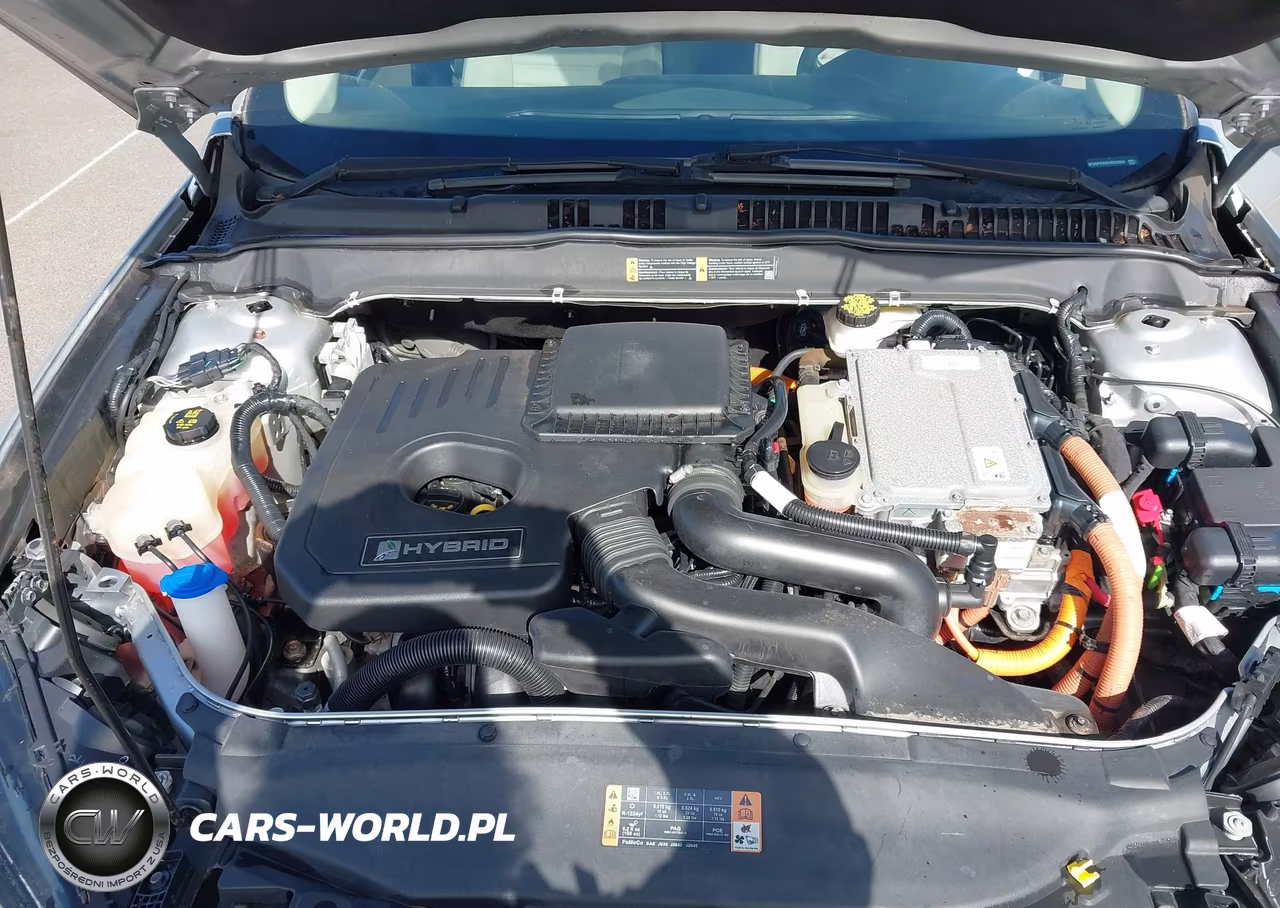 2018 Ford Fusion Hybrid S VIN:3FA6P0UUXJR254650 - 10