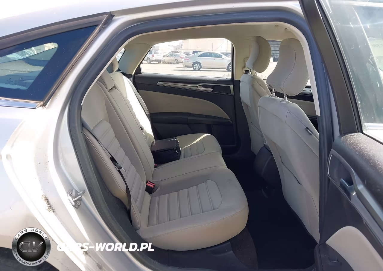 2018 Ford Fusion Hybrid S VIN:3FA6P0UUXJR254650 - 8