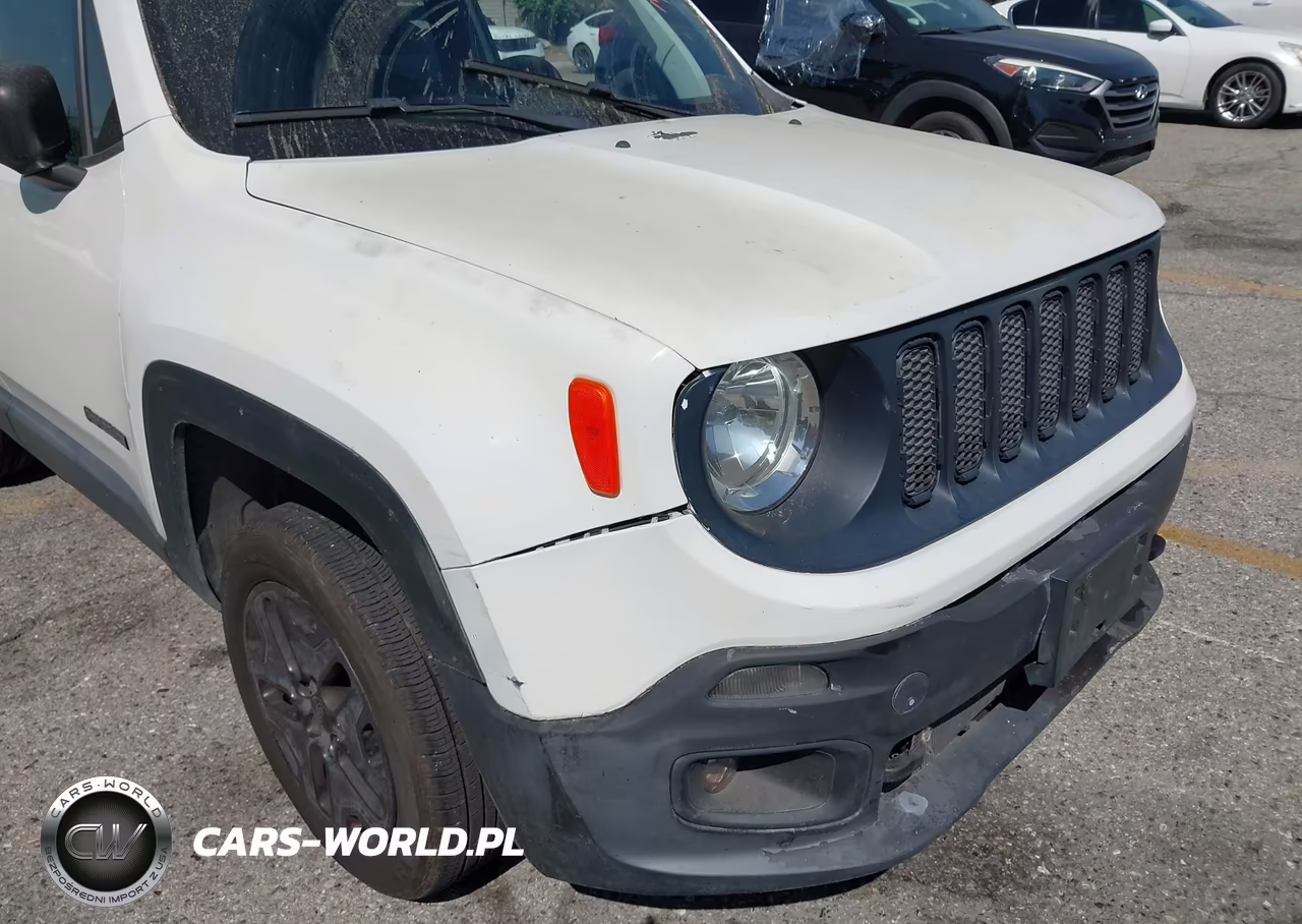 2018 Jeep Renegade Upland Edition 4X4 VIN:ZACCJBAB7JPH89877 - 17