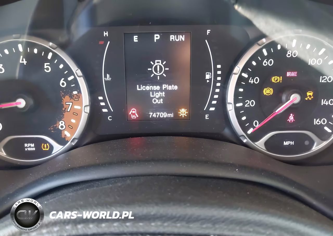 2018 Jeep Renegade Upland Edition 4X4 VIN:ZACCJBAB7JPH89877 - 7