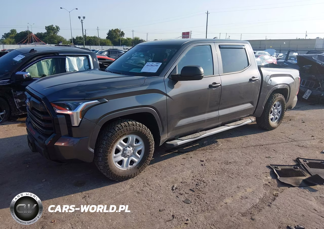 2025 Toyota Tundra Sr VIN:5TFKB5AB1SX047869 - 2