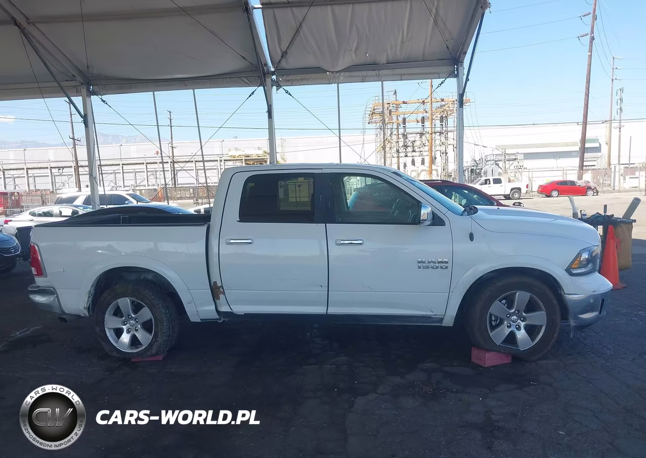 2014 Ram 1500 Laramie VIN:1C6RR7NG3ES337776 - 13