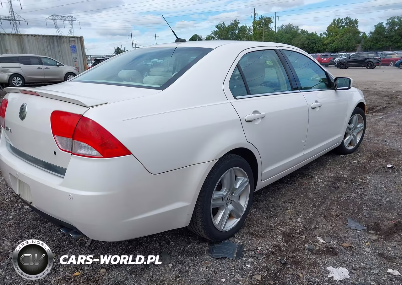 2010 Mercury Milan VIN:3MEHM0HA0AR663461 - 4