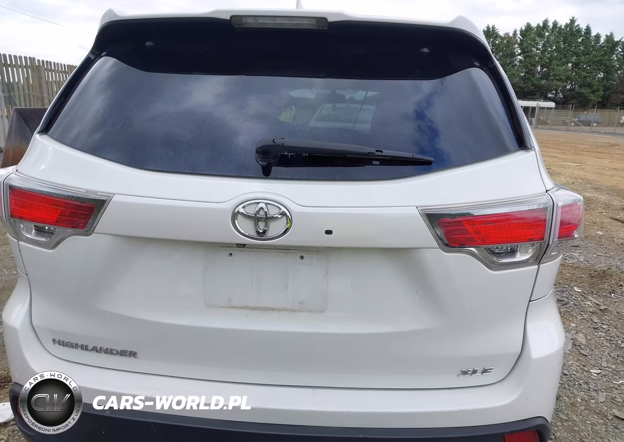 2015 Toyota Highlander Xle V6 VIN:5TDKKRFH4FS090411 - 16