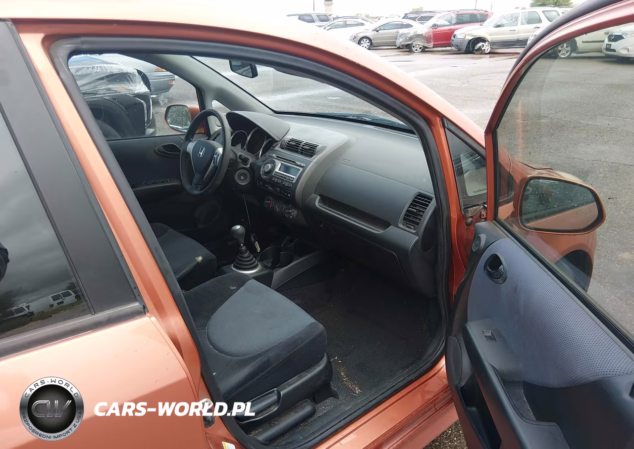 2007 Honda Fit Sport VIN:JHMGD37607S040316 - 5