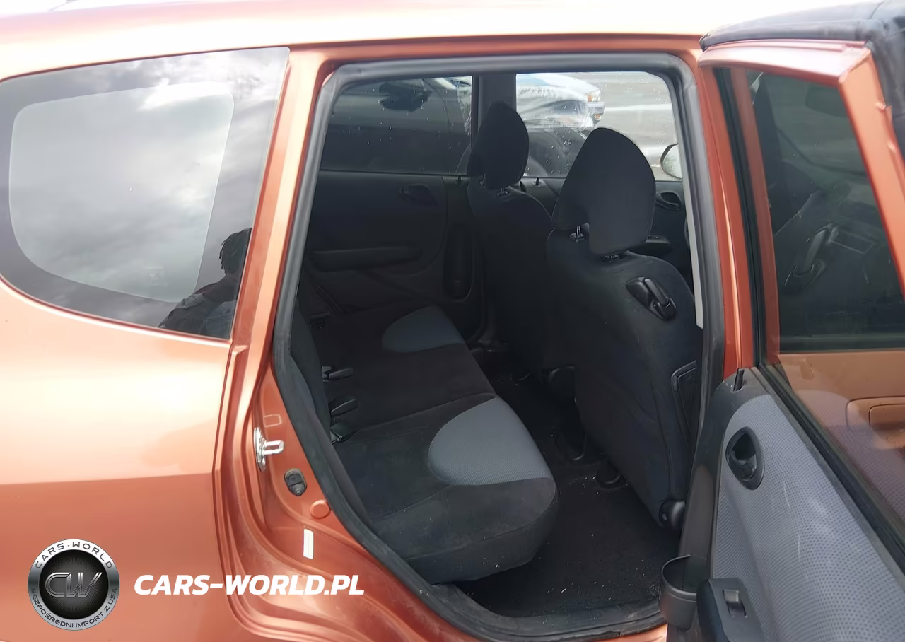 2007 Honda Fit Sport VIN:JHMGD37607S040316 - 8