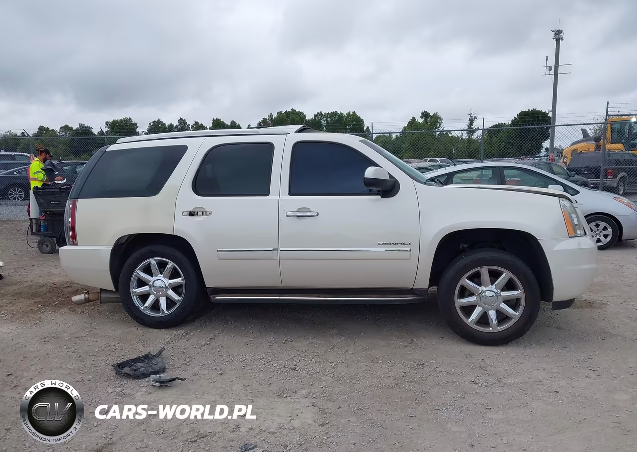 2014 GMC Yukon Denali VIN:1GKS2EEF3ER137583 - 14