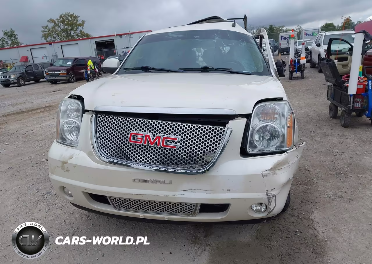 2014 GMC Yukon Denali VIN:1GKS2EEF3ER137583 - 18